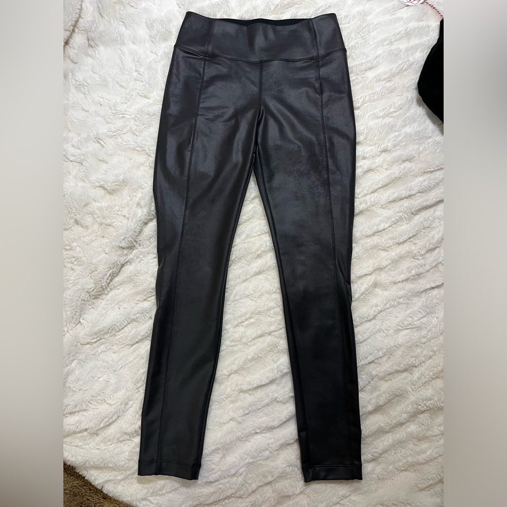 Athleta Delancey Gleam tight